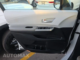 2025 Toyota Sienna XLE 7-Passenger 120.5" WB - miniatura 9
