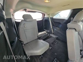 2025 Toyota Sienna XLE 8-Passenger 120.5" WB - miniatura 14