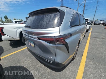 2025 Toyota Sienna XLE 8-Passenger 120.5" WB - miniatura 4