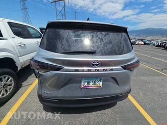 2025 Toyota Sienna XLE 8-Passenger 120.5" WB - miniatura 5