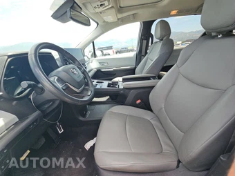 2025 Toyota Sienna XLE 8-Passenger 120.5" WB - miniatura 7