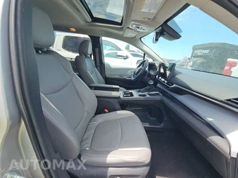 2025 Toyota Sienna XLE 8-Passenger 120.5" WB - miniatura 8