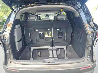 2025 Toyota Sienna XLE 8-Passenger 120.5" WB - miniatura 12