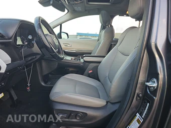 2025 Toyota Sienna XLE 8-Passenger 120.5" WB - miniatura 7