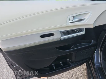 2025 Toyota Sienna XLE 8-Passenger 120.5" WB - miniatura 9