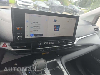 2025 Toyota Sienna XLE 8-Passenger 120.5" WB - miniatura 10