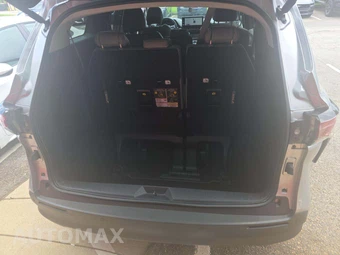 2025 Toyota Sienna XLE 8-Passenger 120.5" WB - miniatura 15