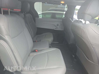 2025 Toyota Sienna XLE 8-Passenger 120.5" WB - miniatura 17
