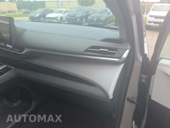 2025 Toyota Sienna XLE 8-Passenger 120.5" WB - miniatura 20