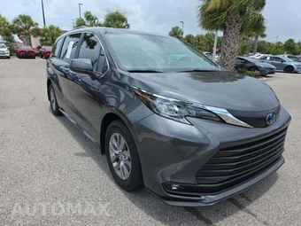 2025 Toyota Sienna XLE 8-Passenger 120.5" WB - miniatura 4