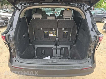 2025 Toyota Sienna XLE 8-Passenger 120.5" WB - miniatura 15