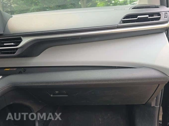 2025 Toyota Sienna XLE 8-Passenger 120.5" WB - miniatura 20