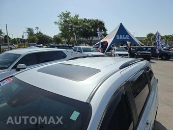 2025 Toyota Sienna XLE 8-Passenger 120.5" WB - miniatura 12