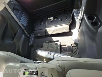 2025 Toyota Sienna XLE 8-Passenger 120.5" WB - miniatura 14