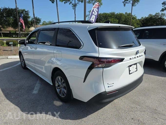 2025 Toyota Sienna XLE 8-Passenger 120.5" WB - miniatura 2