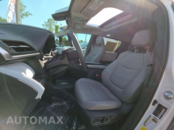 2025 Toyota Sienna XLE 8-Passenger 120.5" WB - miniatura 6