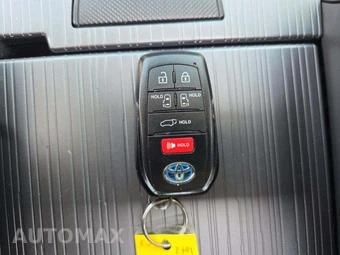 2025 Toyota Sienna XLE 8-Passenger 120.5" WB - miniatura 8