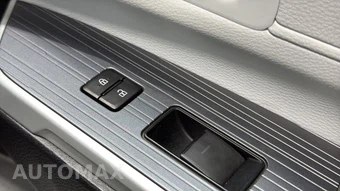 2025 Toyota Sienna XLE 8-Passenger - miniatura 11