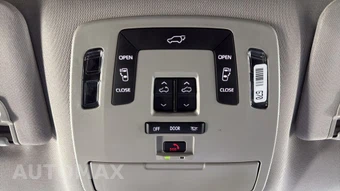 2025 Toyota Sienna XLE 8-Passenger - miniatura 34