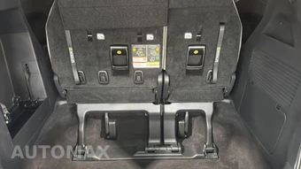 2025 Toyota Sienna XLE 8-Passenger - miniatura 7