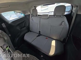 2025 Toyota Sienna XLE 8-Passenger - miniatura 14