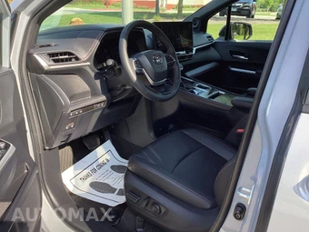 2025 Toyota Sienna XSE 7-Passenger 120.5" WB - miniatura 9