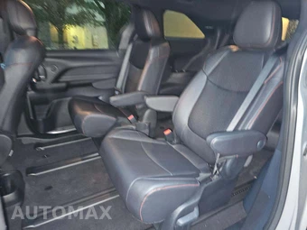 2025 Toyota Sienna XSE 7-Passenger 120.5" WB - miniatura 13