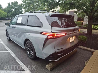 2025 Toyota Sienna XSE 7-Passenger 120.5" WB - miniatura 2