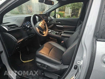 2025 Toyota Sienna XSE 7-Passenger 120.5" WB - miniatura 6