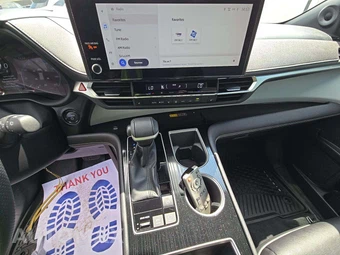 2025 Toyota Sienna XSE 7-Passenger - miniatura 10
