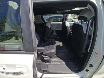 2025 Toyota Sienna XSE 7-Passenger - miniatura 17