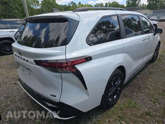 2025 Toyota Sienna XSE 7-Passenger - miniatura 3