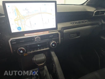 2025 Toyota Tacoma i-FORCE MAX Limited Crew Cab Medium Bed - miniatura 11