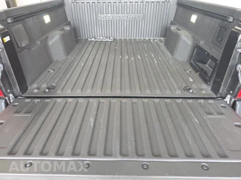 2025 Toyota Tacoma i-FORCE MAX Limited Crew Cab Medium Bed - miniatura 16