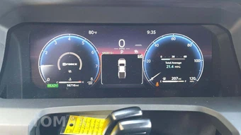 2025 Toyota Tacoma i-FORCE MAX Limited Crew Cab Medium Bed - miniatura 23