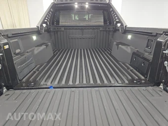 2025 Toyota Tacoma i-FORCE MAX Trailhunter Crew Cab Long Bed - miniatura 16