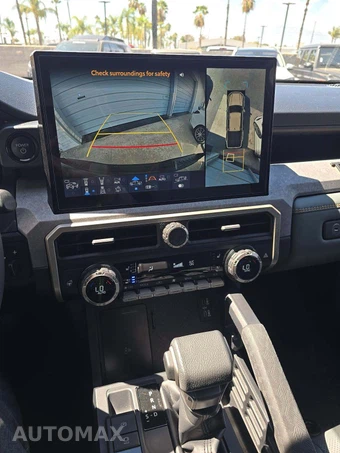 2025 Toyota Tacoma i-FORCE MAX Trailhunter Crew Cab Medium Bed - miniatura 10
