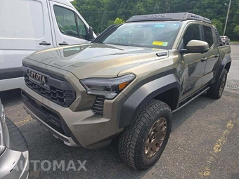 2025 Toyota Tacoma i-FORCE MAX Trailhunter Crew Cab Medium Bed