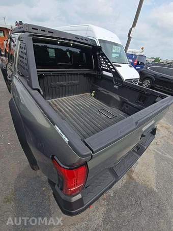 2025 Toyota Tacoma i-FORCE MAX Trailhunter Crew Cab Medium Bed - miniatura 14