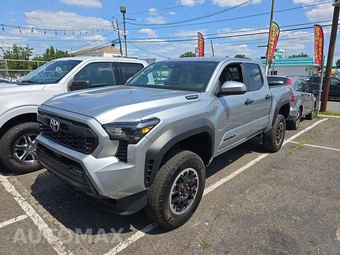 2025 Toyota Tacoma i-FORCE MAX TRD Off-Road Crew Cab Medium Bed