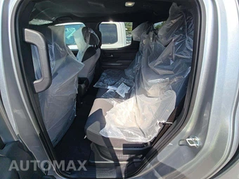 2025 Toyota Tacoma i-FORCE MAX TRD Off-Road Crew Cab Medium Bed - miniatura 13