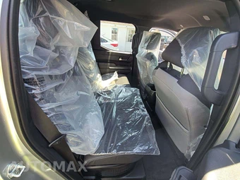 2025 Toyota Tacoma i-FORCE MAX TRD Off-Road Crew Cab Medium Bed - miniatura 16