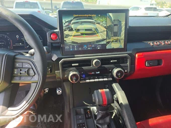 2025 Toyota Tacoma i-FORCE MAX TRD Off-Road Crew Cab Medium Bed - miniatura 10