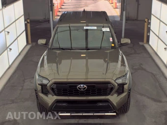 2025 Toyota Tacoma i-FORCE MAX TRD Off-Road Crew Cab Medium Bed - miniatura 2