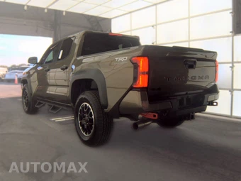 2025 Toyota Tacoma i-FORCE MAX TRD Off-Road Crew Cab Medium Bed - miniatura 6