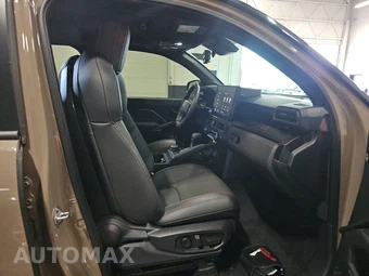 2025 Toyota Tacoma i-FORCE MAX TRD Pro Crew Cab Medium Bed - miniatura 8
