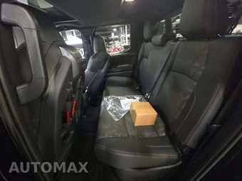 2025 Toyota Tacoma i-FORCE MAX TRD Pro Crew Cab Medium Bed - miniatura 13