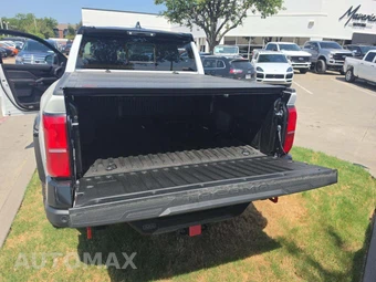 2025 Toyota Tacoma i-FORCE MAX TRD Pro Crew Cab Medium Bed - miniatura 14