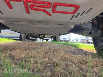 2025 Toyota Tacoma i-FORCE MAX TRD Pro Crew Cab Medium Bed - miniatura 7