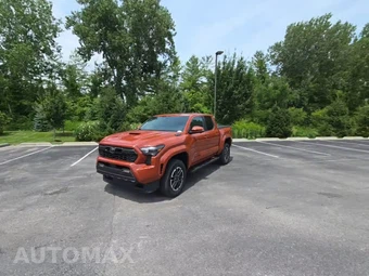 2025 Toyota Tacoma i-FORCE MAX TRD Sport Crew Cab Medium Bed